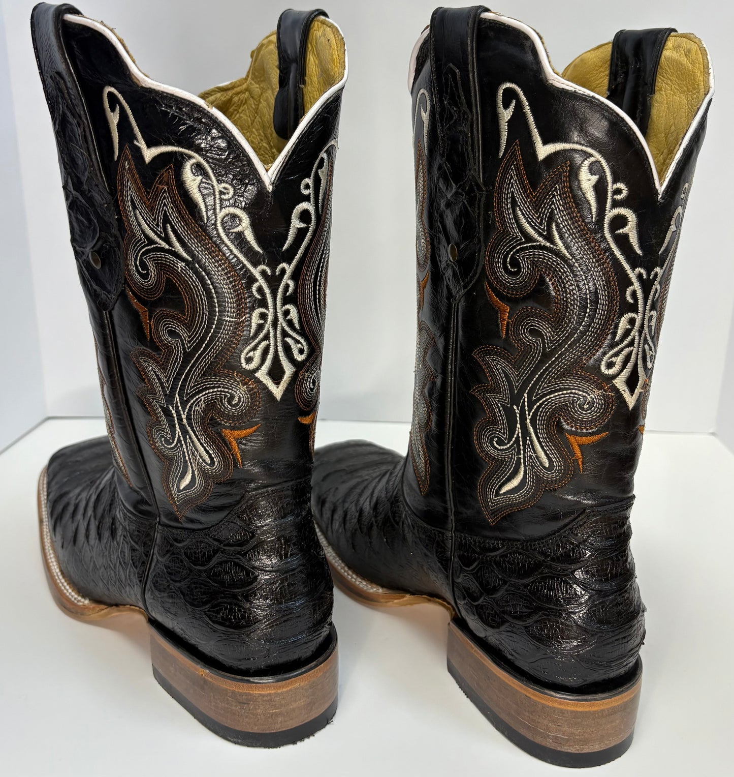 Dalton Boots